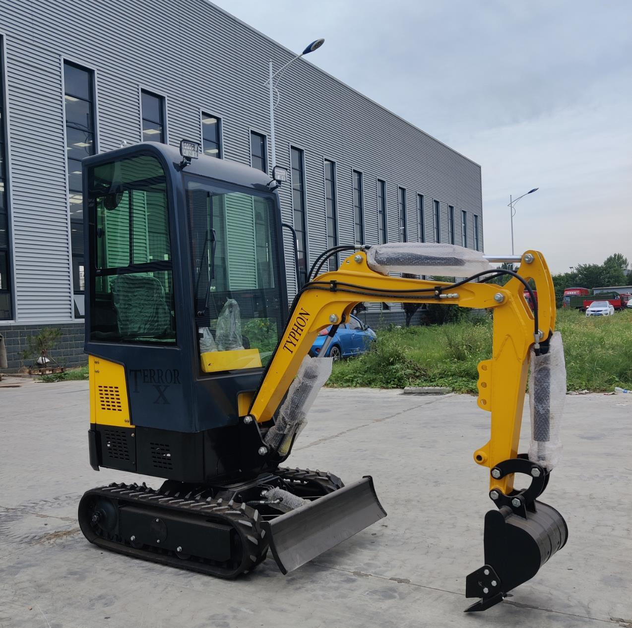 TYPHON Mini Excavator 1.15 Ton 13.5hp EPA Engine BRIGGS & STRATTON With Cabin