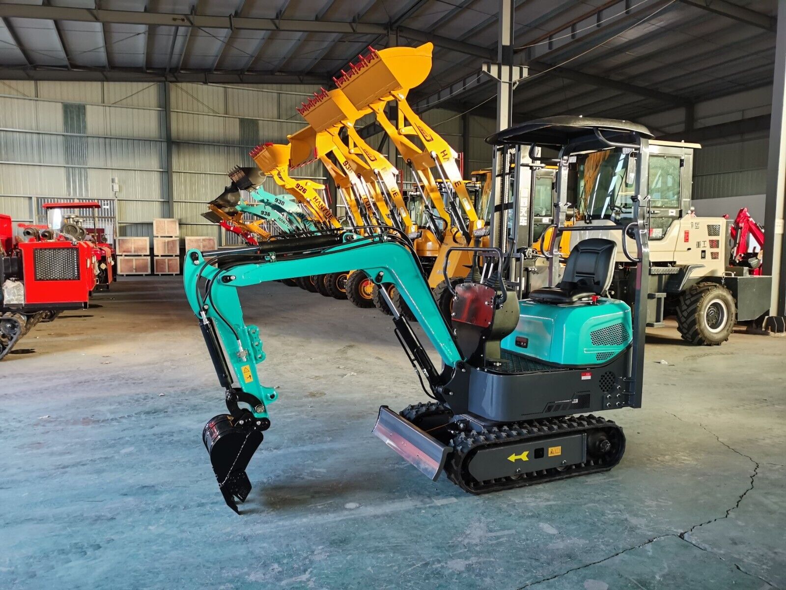Mini Excavator 1 Ton Hydraulic Tracked with KOOP diesel engine + 40 cm bucket