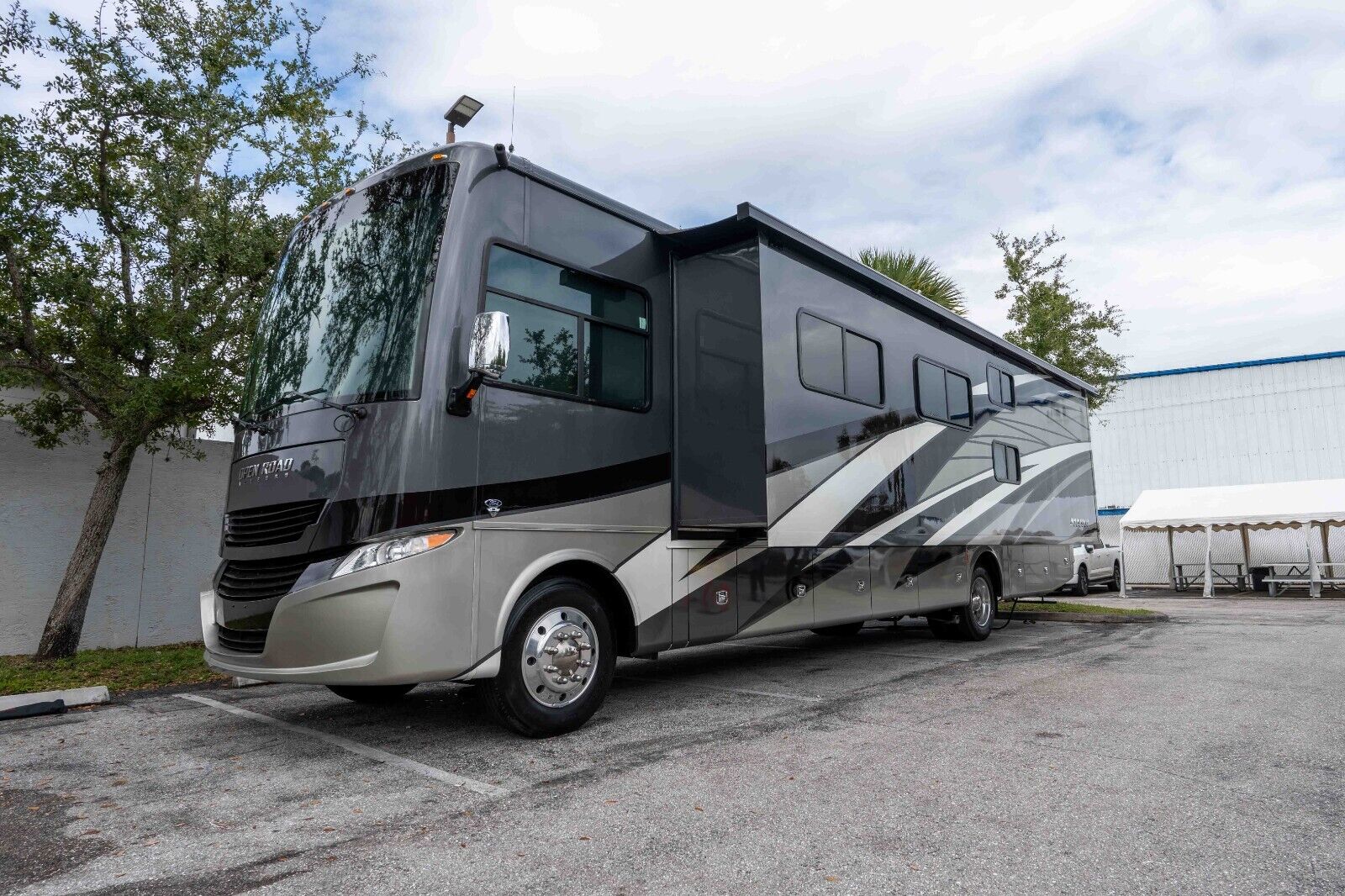Tiffin 36UA Allegro Open Road 2023