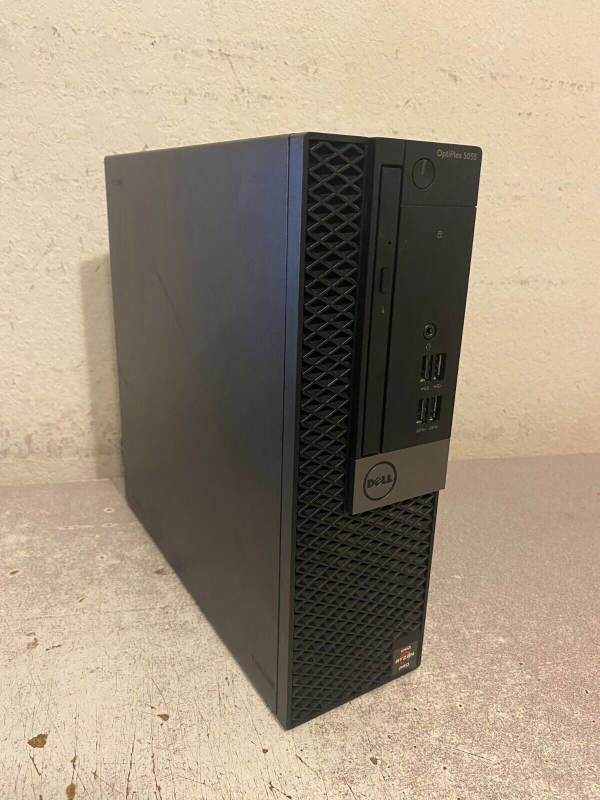 Dell OptiPlex 5055 SFF AMD Ryzen 7 Pro 1700 8 Core No HD No RAM No Video System
