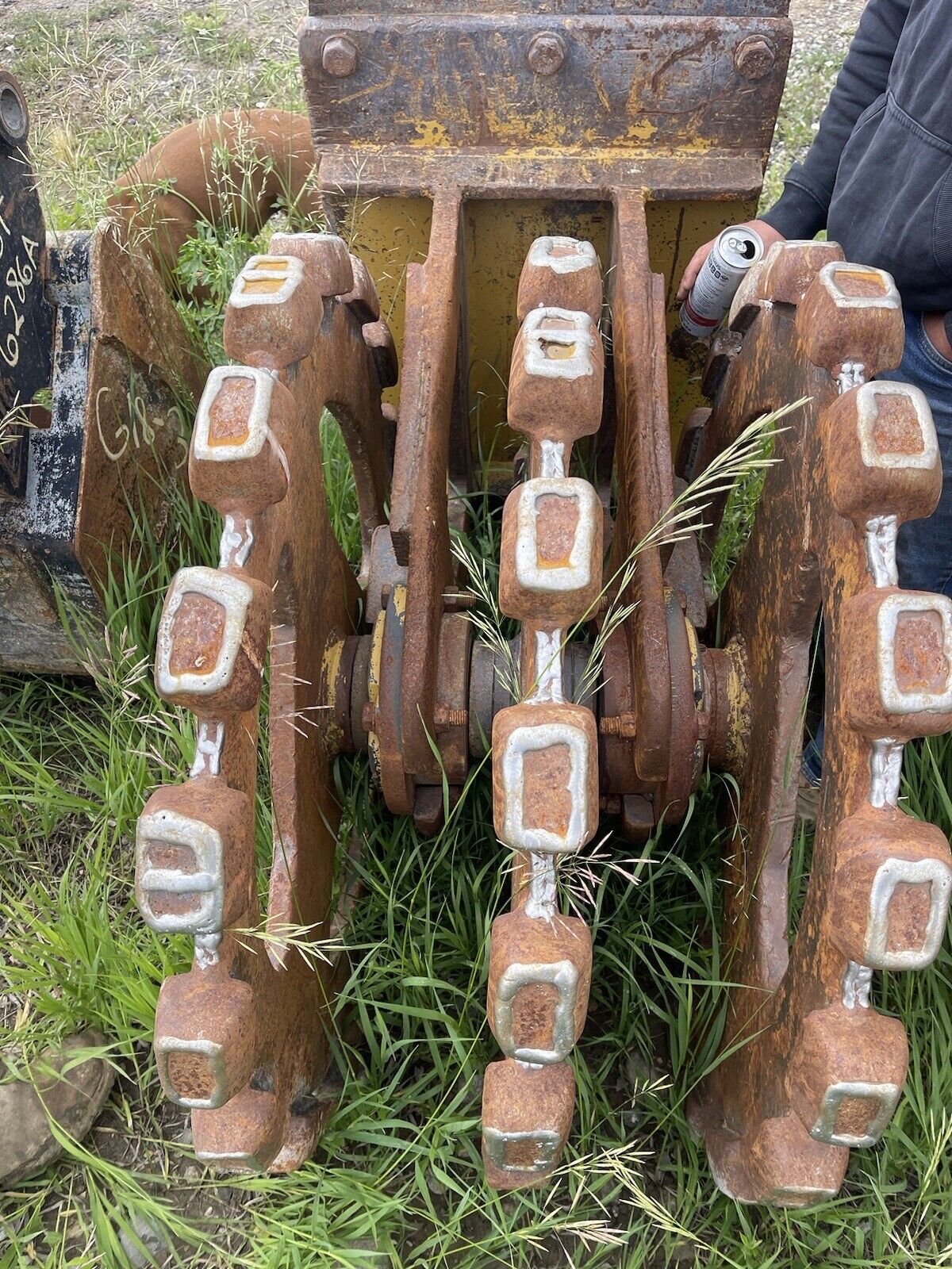 COMPACTION WHEEL FOR 349 EXCAVATOR
