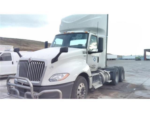 2018 INTERNATIONAL LT Day Cab