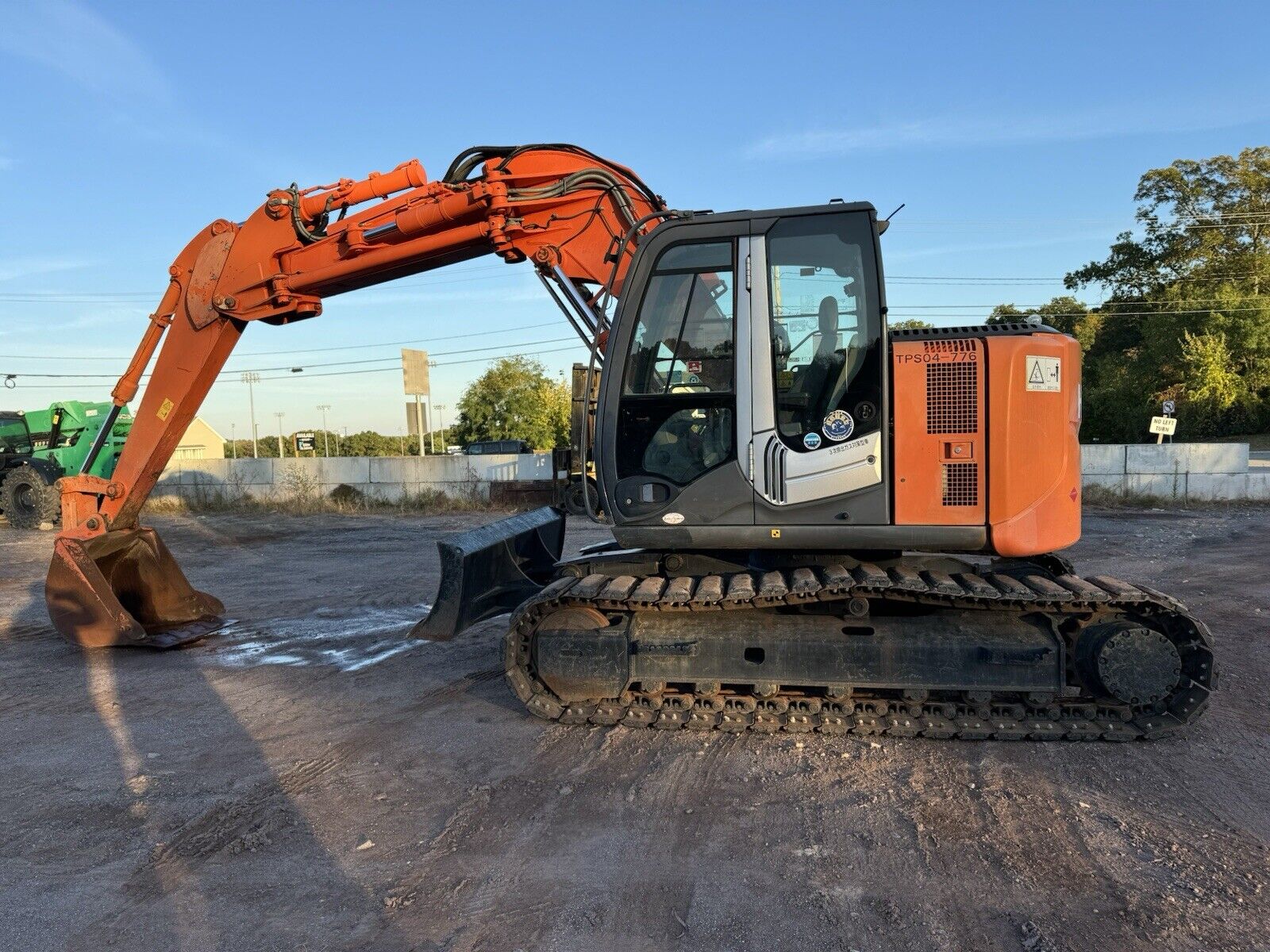 2010 Hitachi ZX135US-3 Excavator Trackhoe – 7,195 Hours