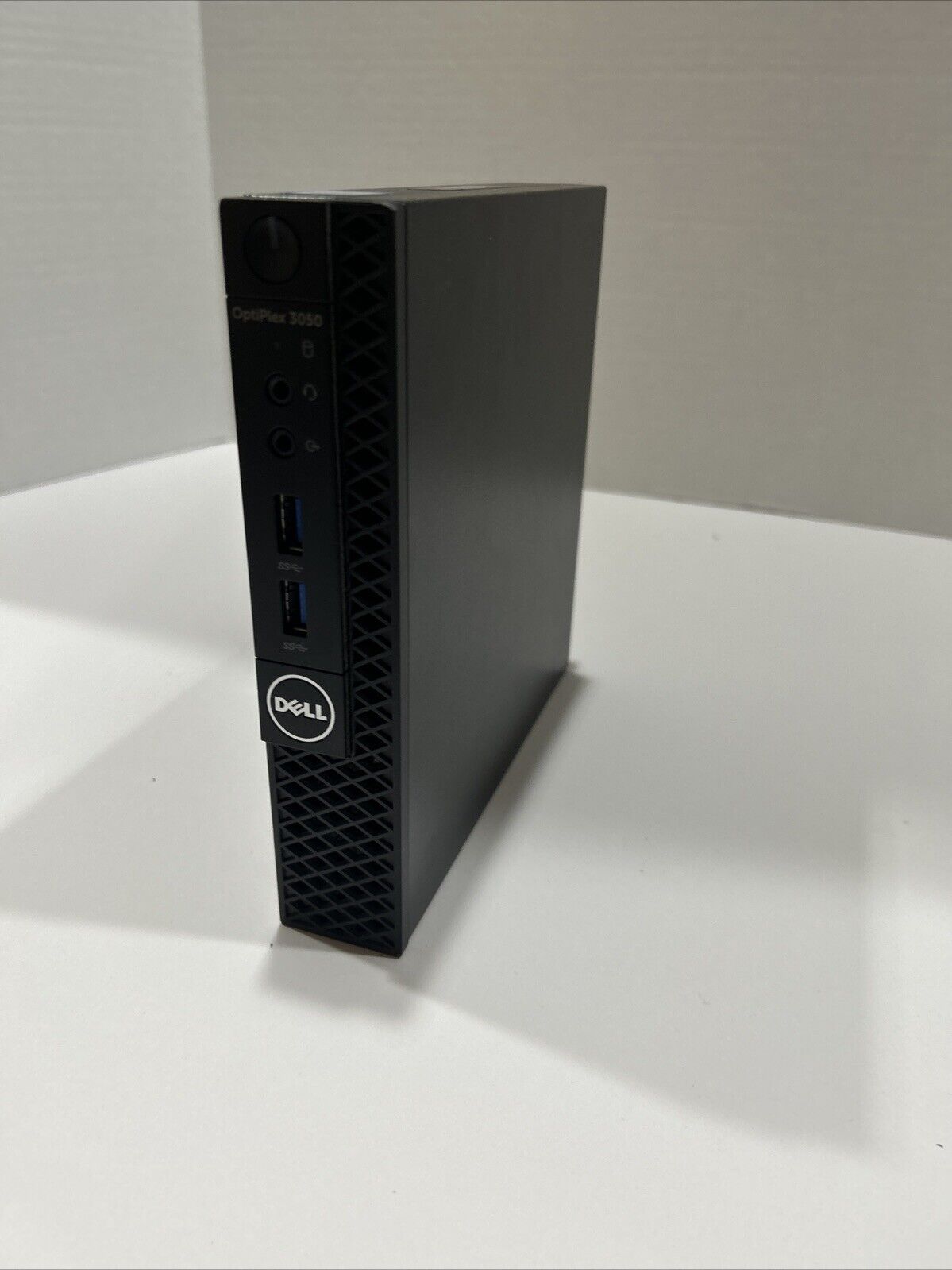 Dell OptiPlex 3050 Micro Core i3-6100T 3.20GHz 8GB 128GB SSD W10 Desktop (A6731)