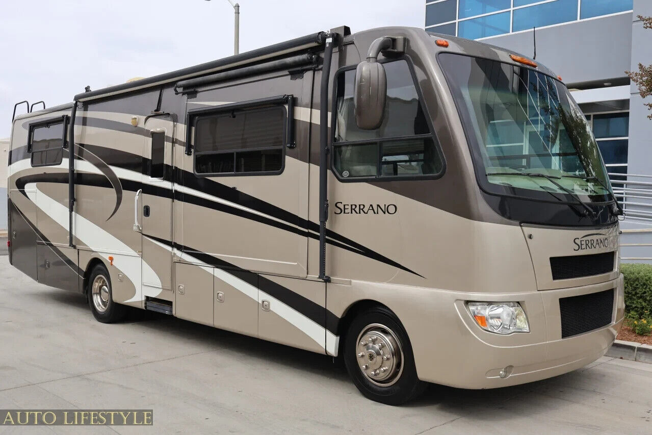 2009 Four Winds Serrano