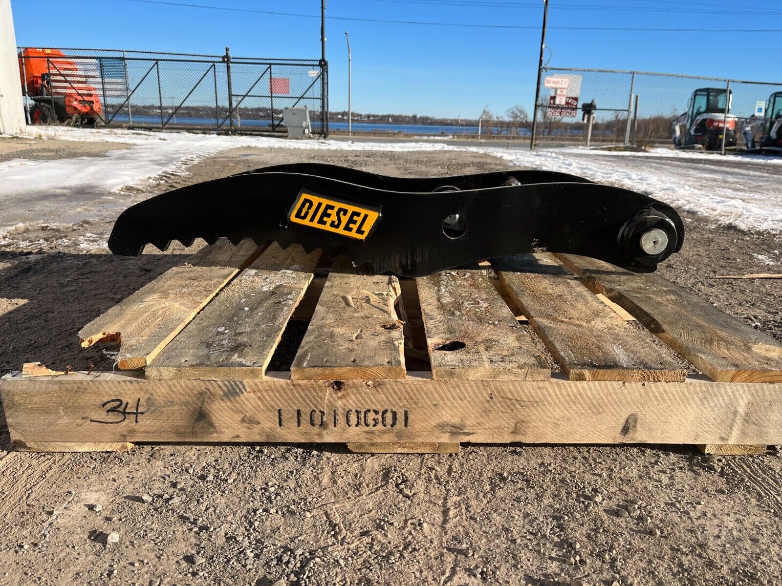 Cat 308 & Similar Stick Pivot Hydraulic Thumb