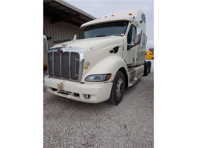 2009 PETERBILT 387