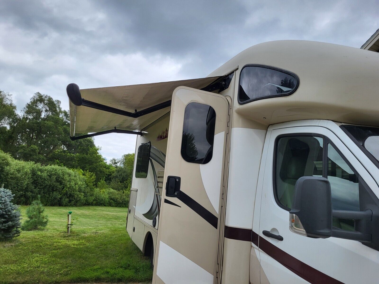 2018 RV Thor Synergy TT24 Motorhome