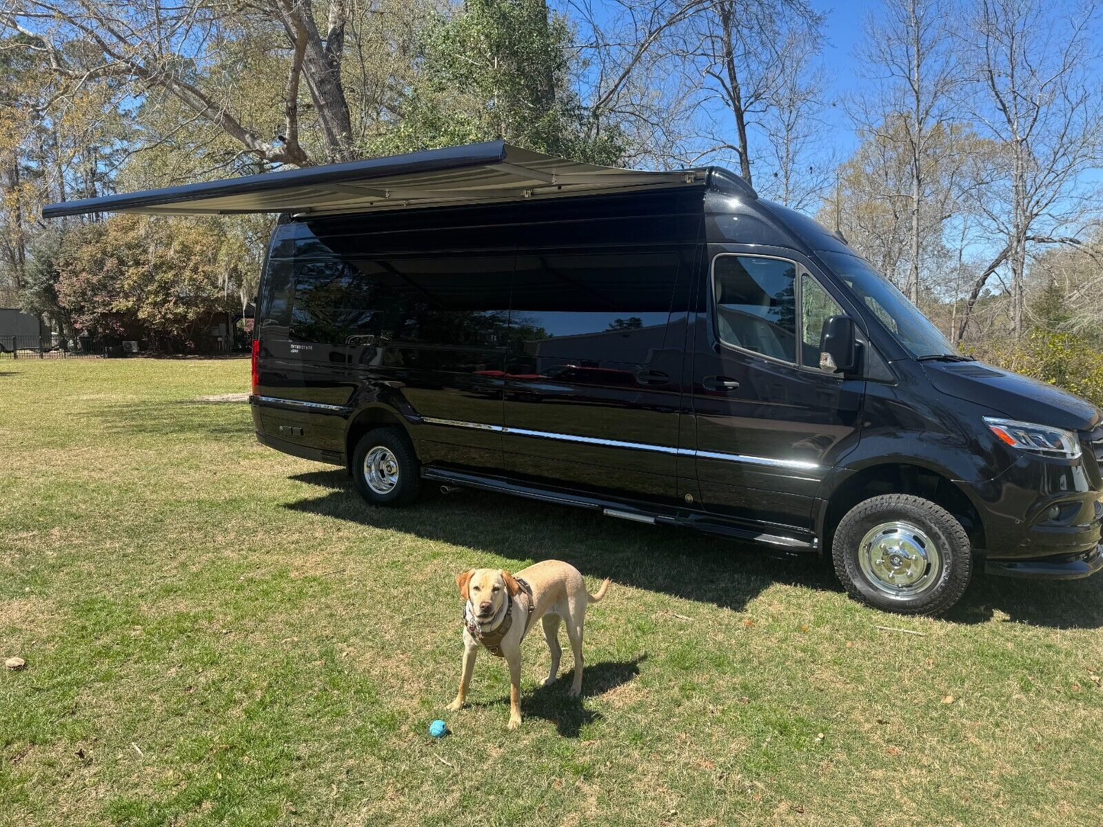 Like New 2023 Airstream Class b