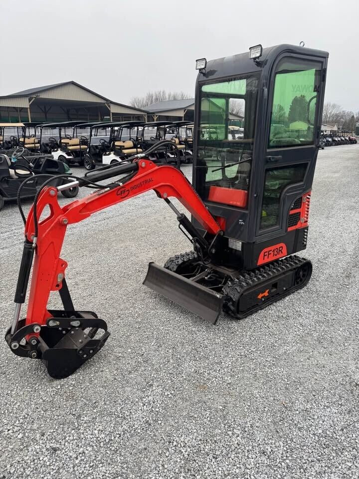 FF Industrial FF13R 1 Ton Mini Excavator With Thumb