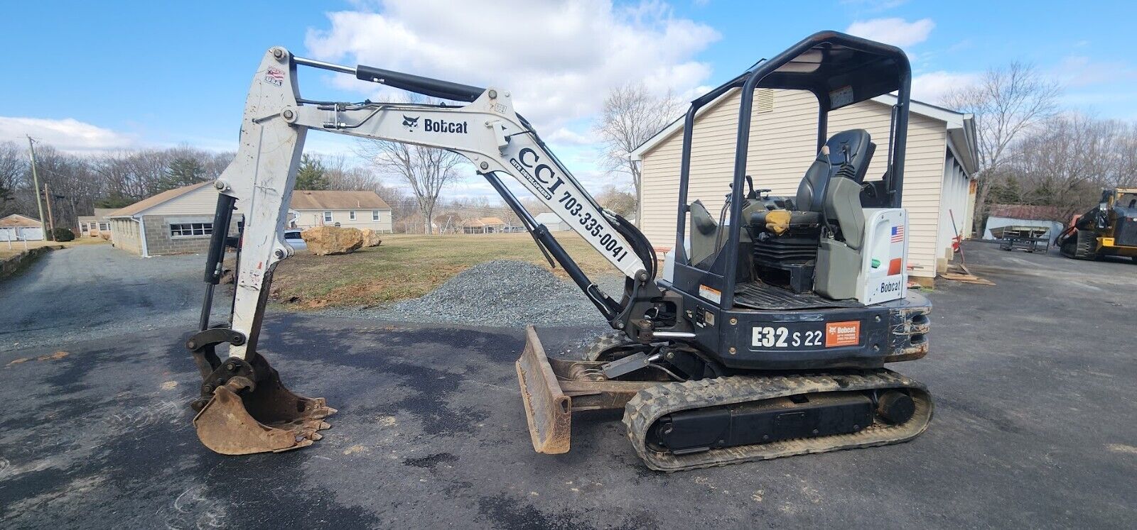 Mini Excavator 2017 E32 Bobcat Track Machine Open Cab