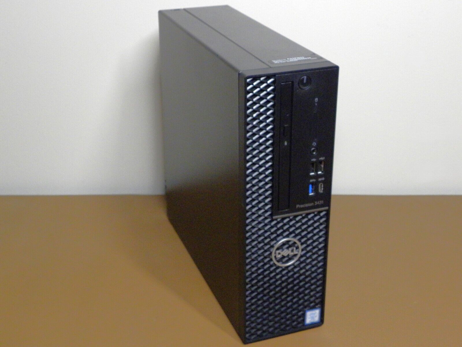 Dell Precision 3431 SFF i7-9700 3.0GHz 256GB NVMe SSD / 2TB HDD 16GB Win 11 Pro