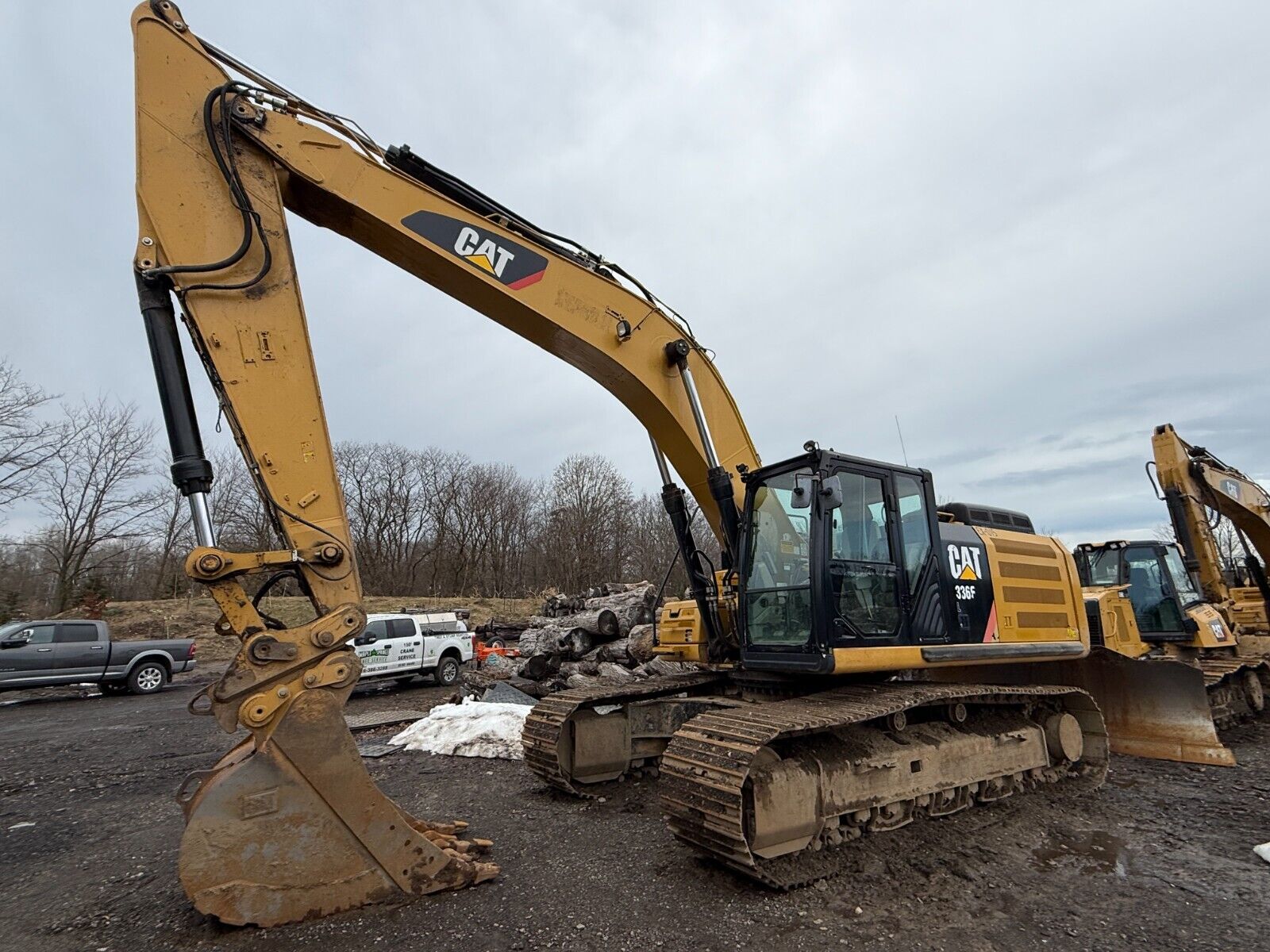 2017 CAT 336fl excavator w/ thumb & quick coupler 2017 CAT 336fl excavator w/ thumb & quick coupler