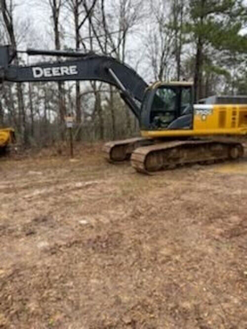 2016 John Deere 350G Excavator