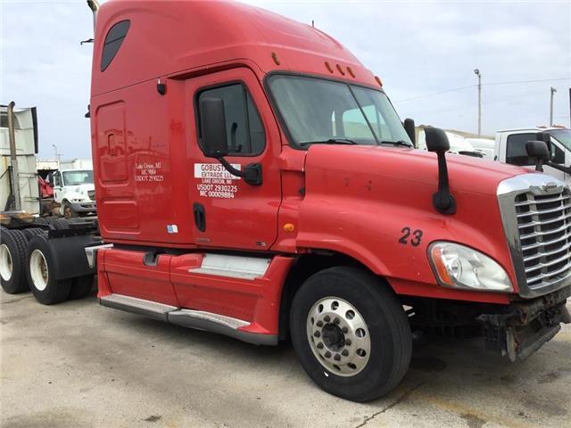 2011 FREIGHTLINER CASCADIA 125