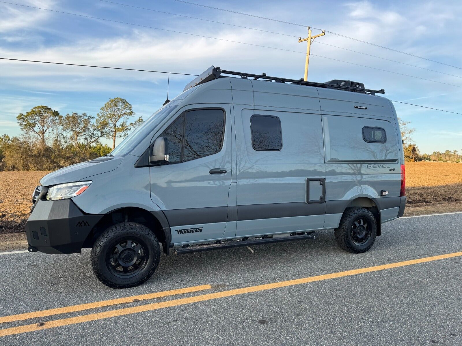 2022 Winnebago Revel 44E Motorhome Class B Solar Mercedes Benz Sprinter Van RV