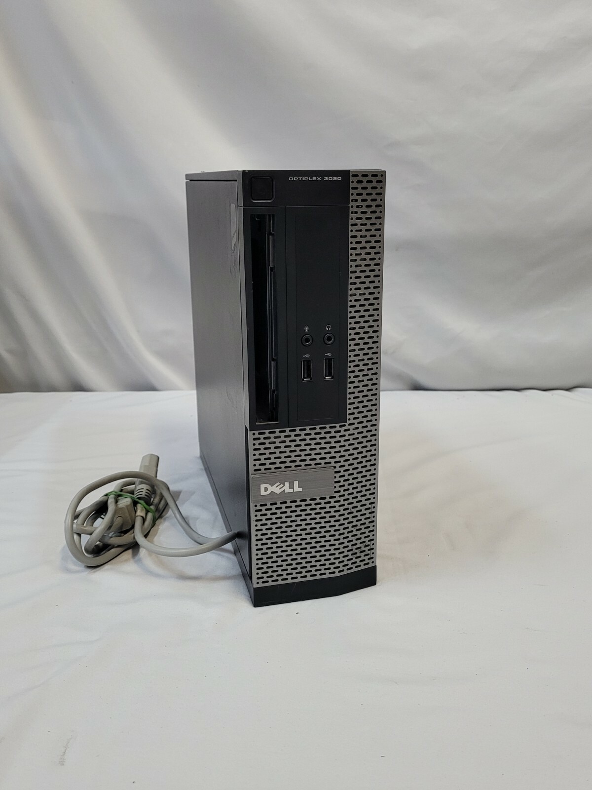 Dell Optiplex 3020 i5-4570  3.2 GHz 4 gig RAM