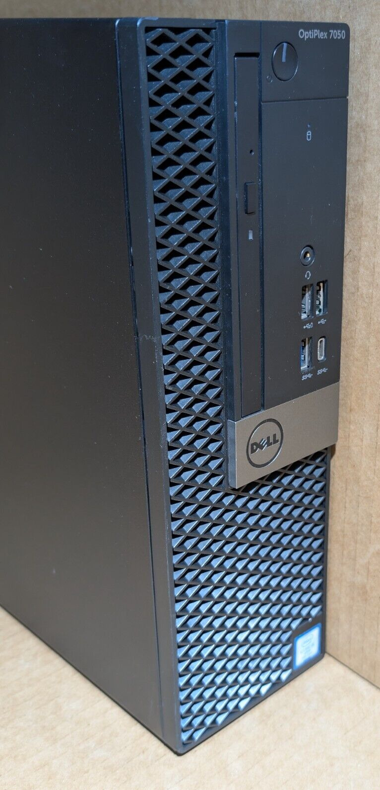 Dell OptiPlex 7050 SFF i5-7500 3.40GHz 8GB RAM 256GB SSD WIN10 Dell OptiPlex 7050 SFF i5-7500 3.40GHz 8GB RAM 256GB SSD WIN10