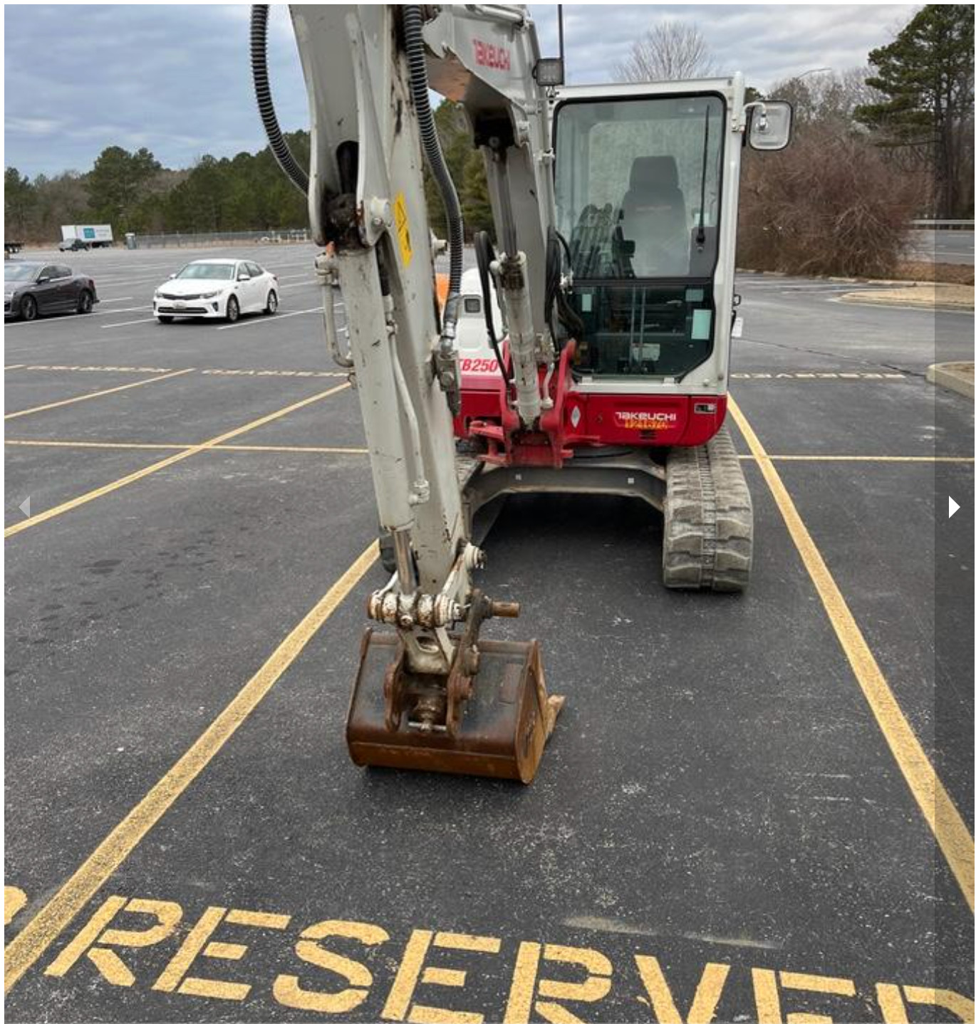 2020 Takeuchi TB250-2C Mini Excavator 10,000 – 14,000 lbs