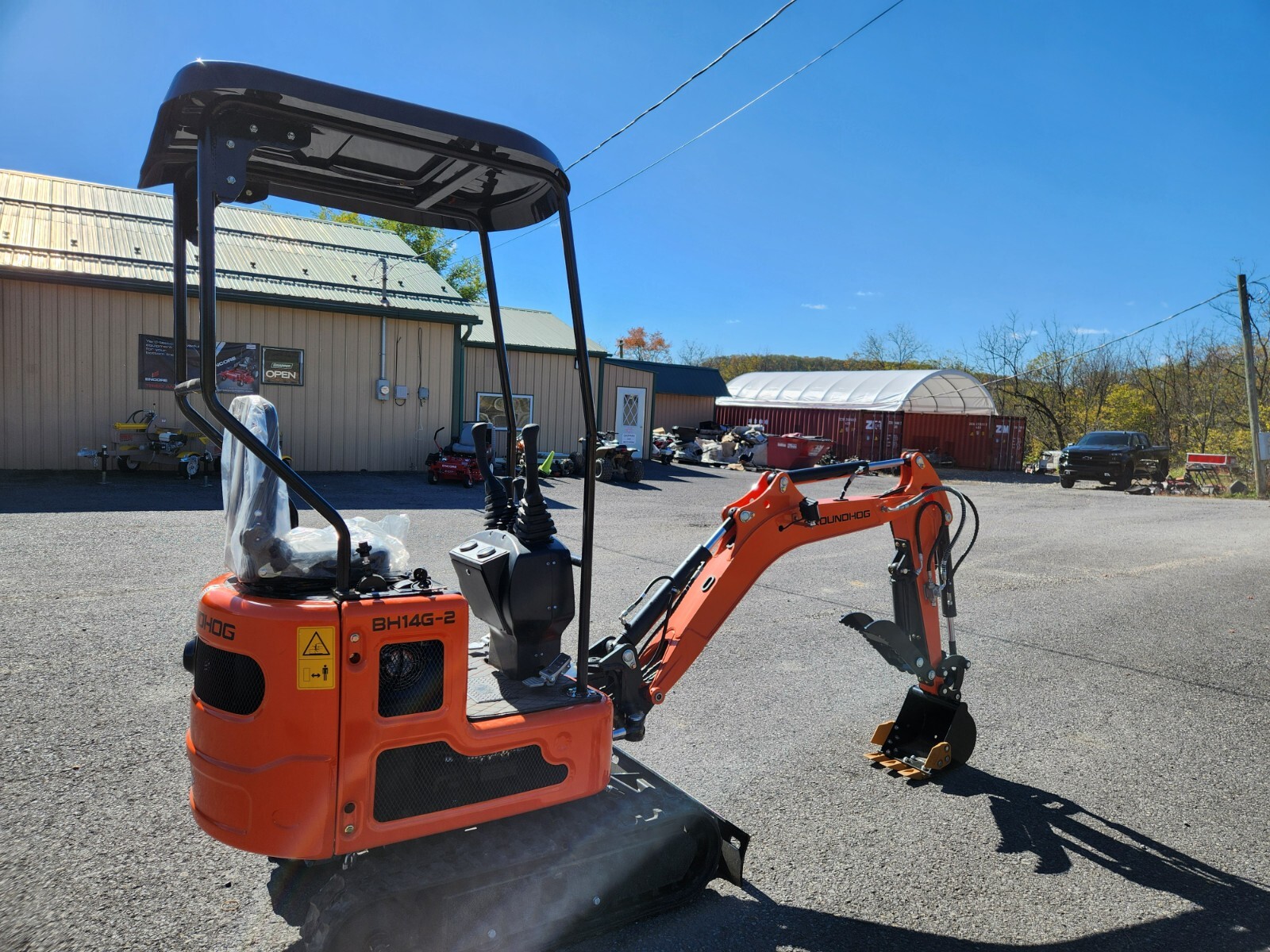 GroundHog BH14G-2 mini excavator  Bob Cat Takeuchi Kubota Gehl