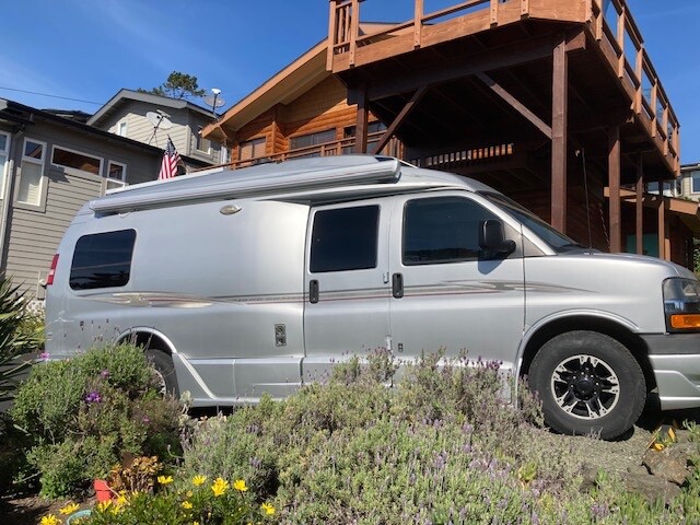 Roadtrek Popular 210   RVTrader value ,400-,200 Average retail price K