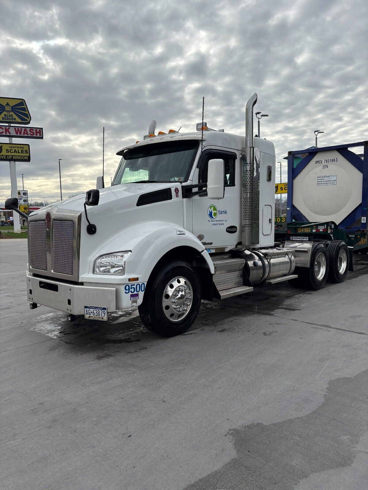 2021 KENWORTH T880 230K MI LIKE PETERBUILT BETTER THEN VOLVO FREIGHTLINER MACK