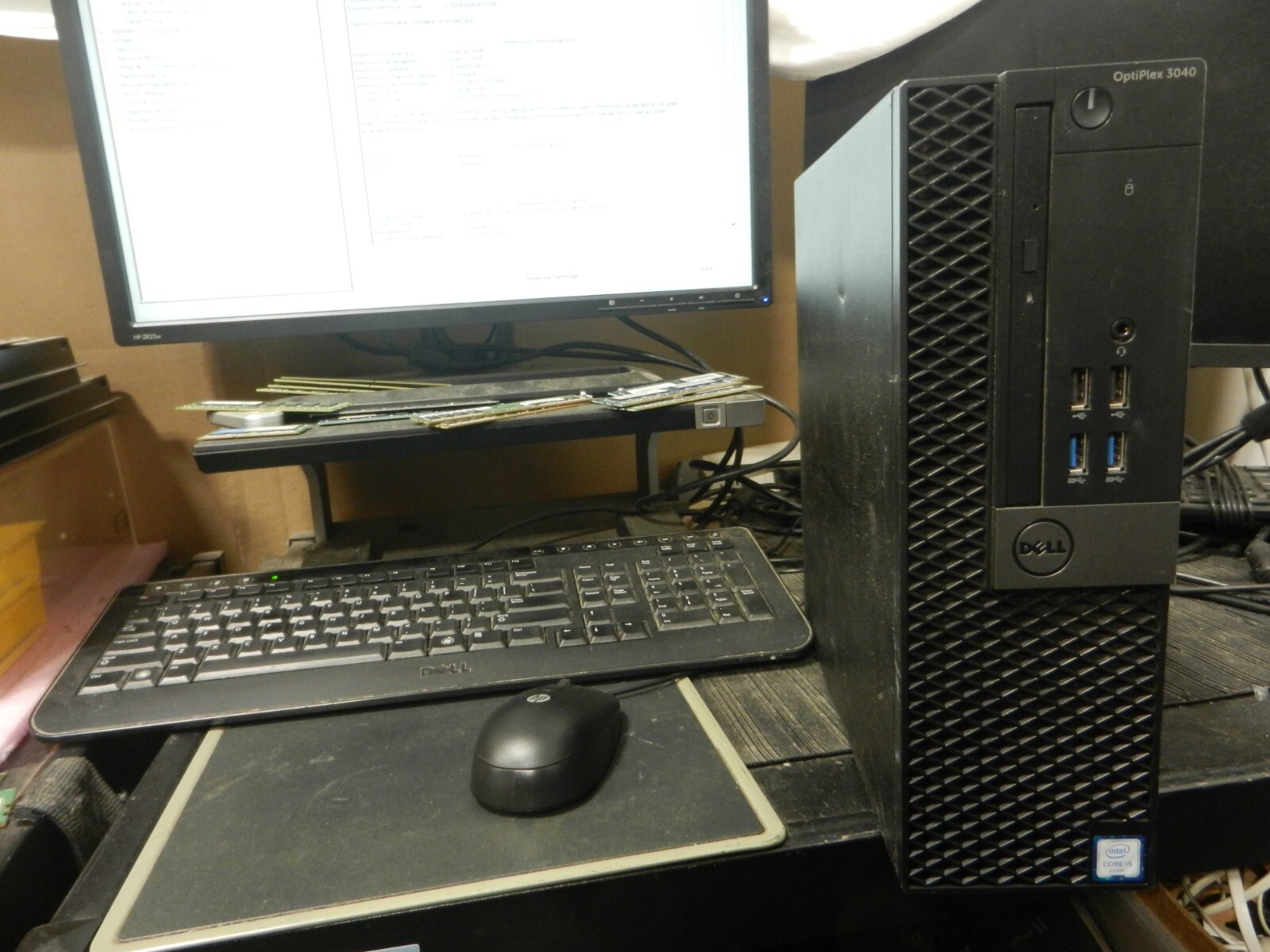 Dell Optiplex 3040 Core i5-6500 @ 3.2GHz / 8GB RAM / NO HDD – Boots to Bios