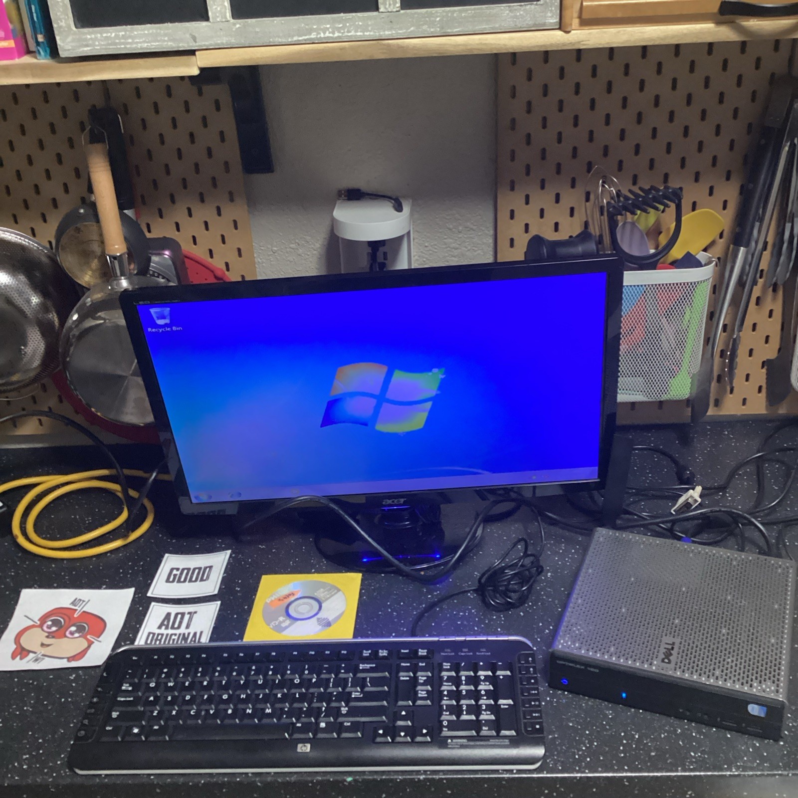 Dell Optiplex FX160 Mini Desktop PC Atom 230 1.6GHz 4GB RAM 500GB HDD Computer