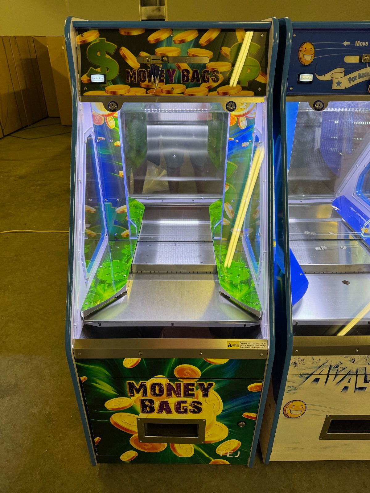 Quarter Coin Pusher Machine *Fast Shipping*  Trusted Seller* Money Bags