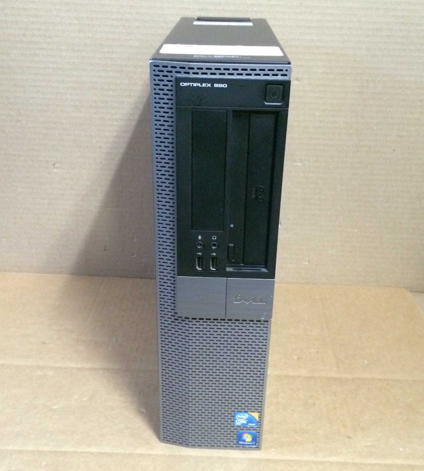 Dell OptiPlex 980 DT Desktop/Intel i5-670@3.47GHz CPU/4GB DDR3/250GB HDD/DVD RW