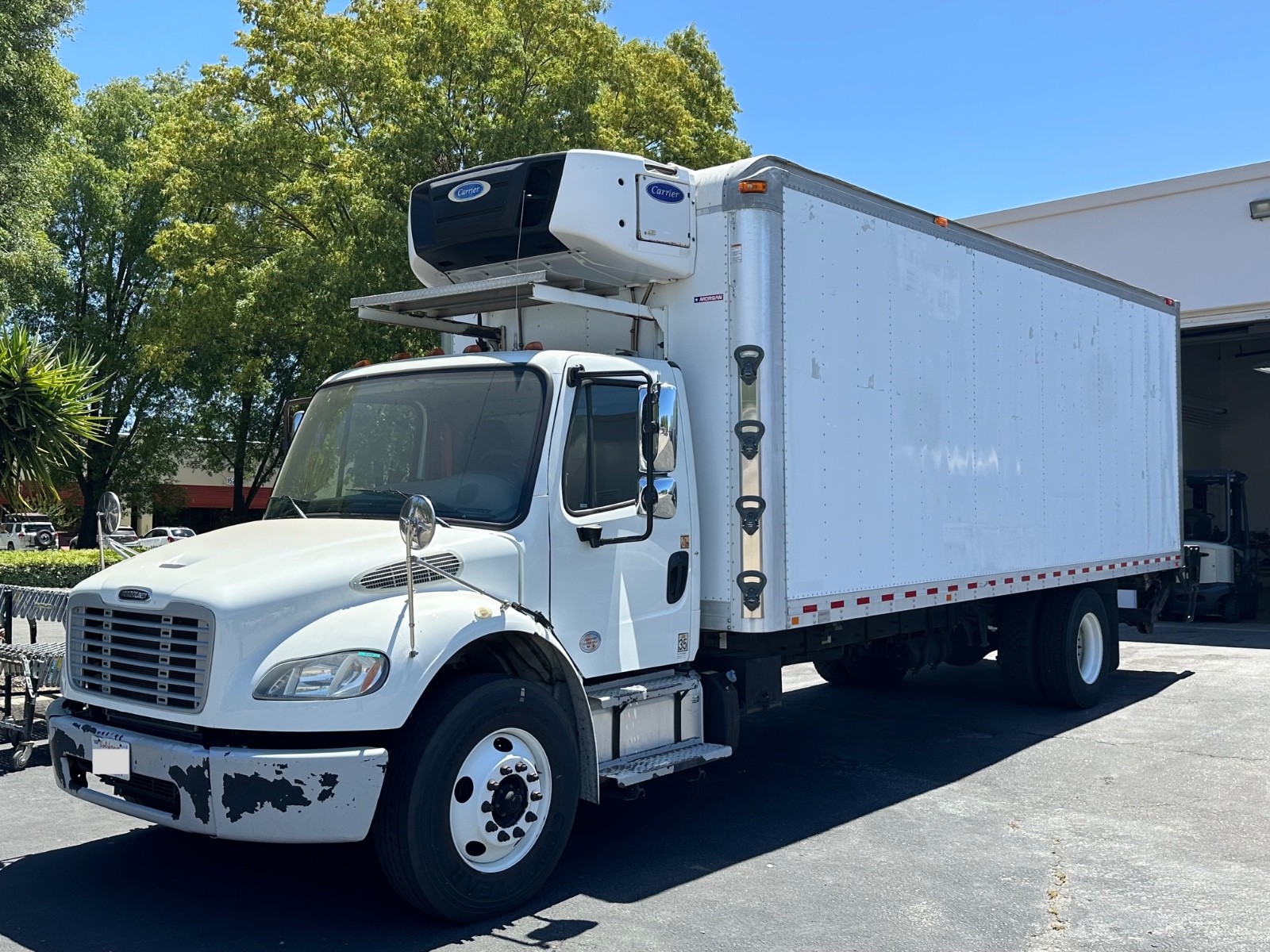 2017 freightliner m2 106