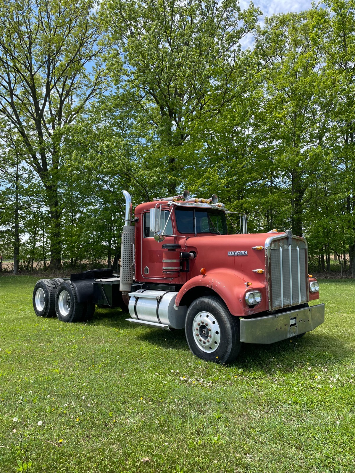 KENWORTH W900A