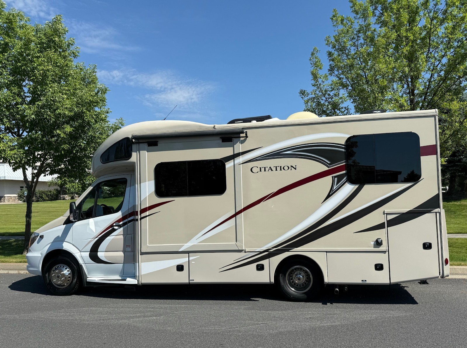 2018 THOR MOTOR COACH CITATION SPRINTER SERIES M-24SR CAMPER TRAILER CLASS C MB
