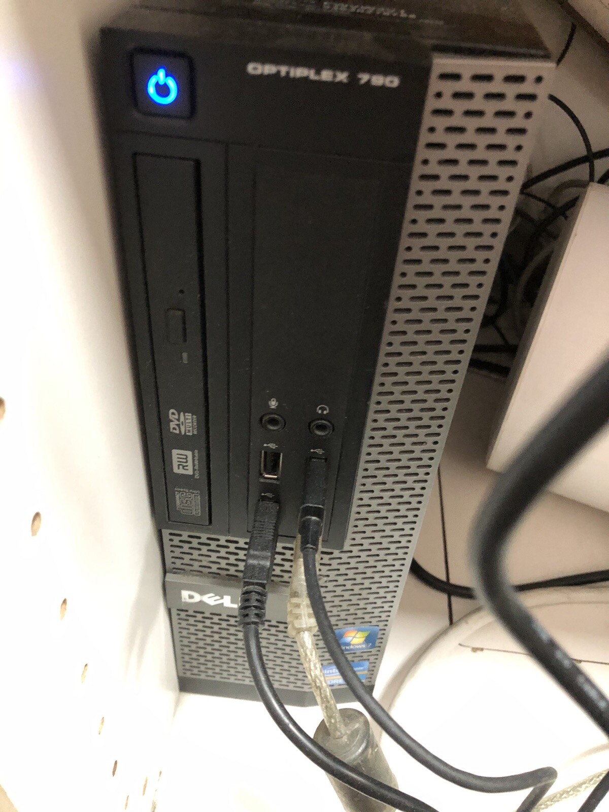 Dell Optiplex 790 SFF i3-2120 8GB DDR3 160 HDD Windows 10