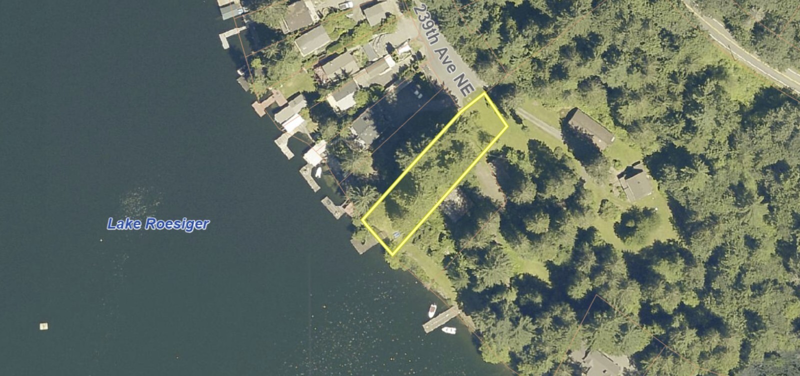 Shared Interest and Usage of a Lakefront Property in Lake Roesiger, Washington