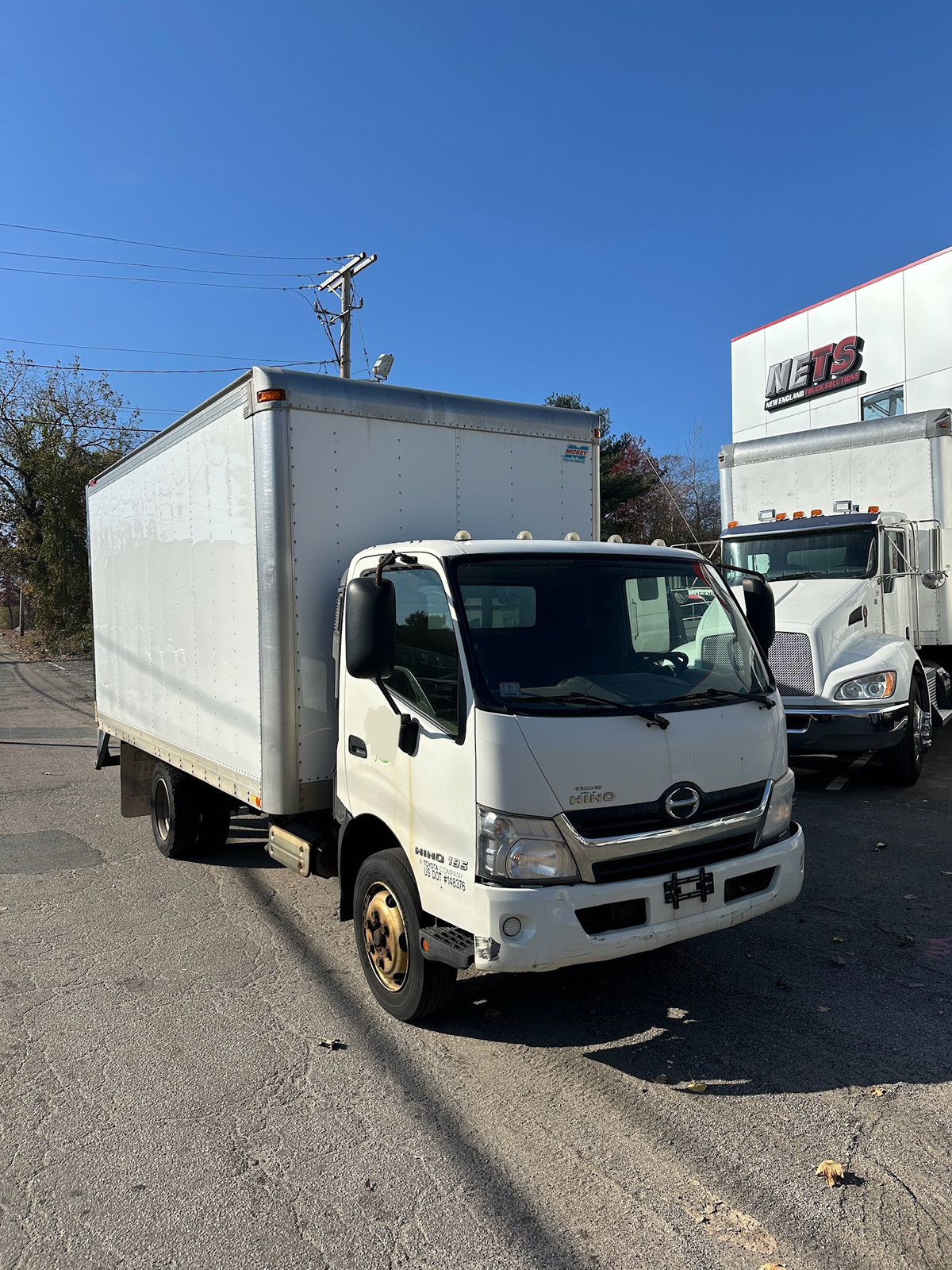 2014 Hino 195 COE