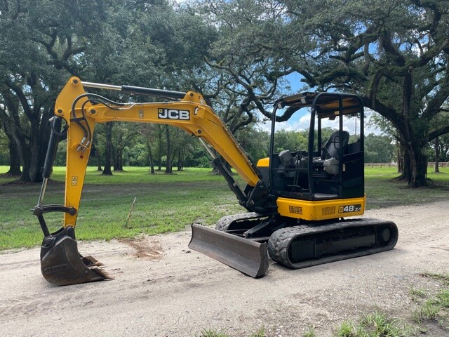 2017 JCB 48Z-1 MINI EXCAVATOR – 10,200 LBS – LOW HOURS