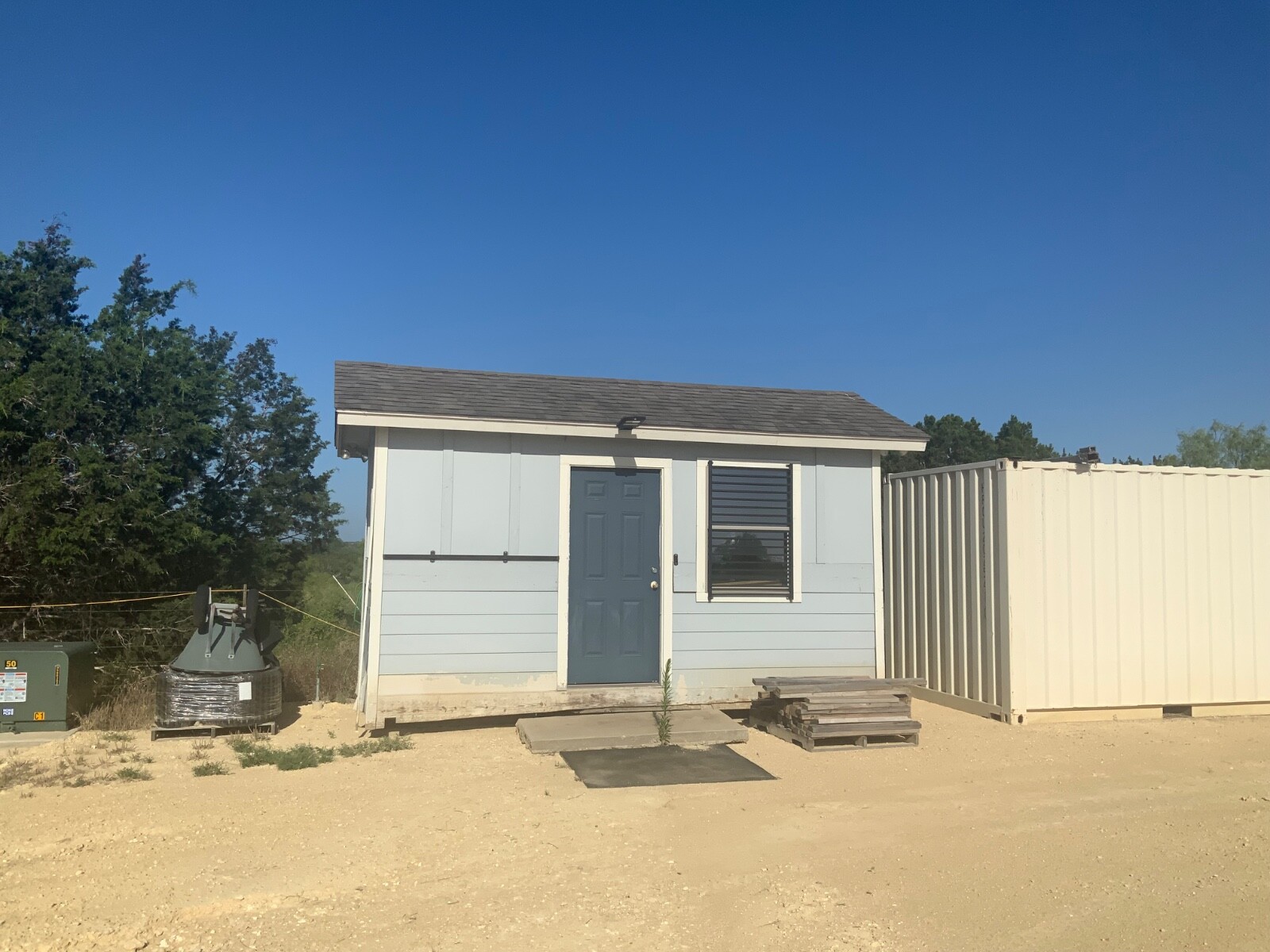 TINY HOME, OFFICE, Or SHE/HE SHED, CABIN, MAN CAVE BUILDING 8×16