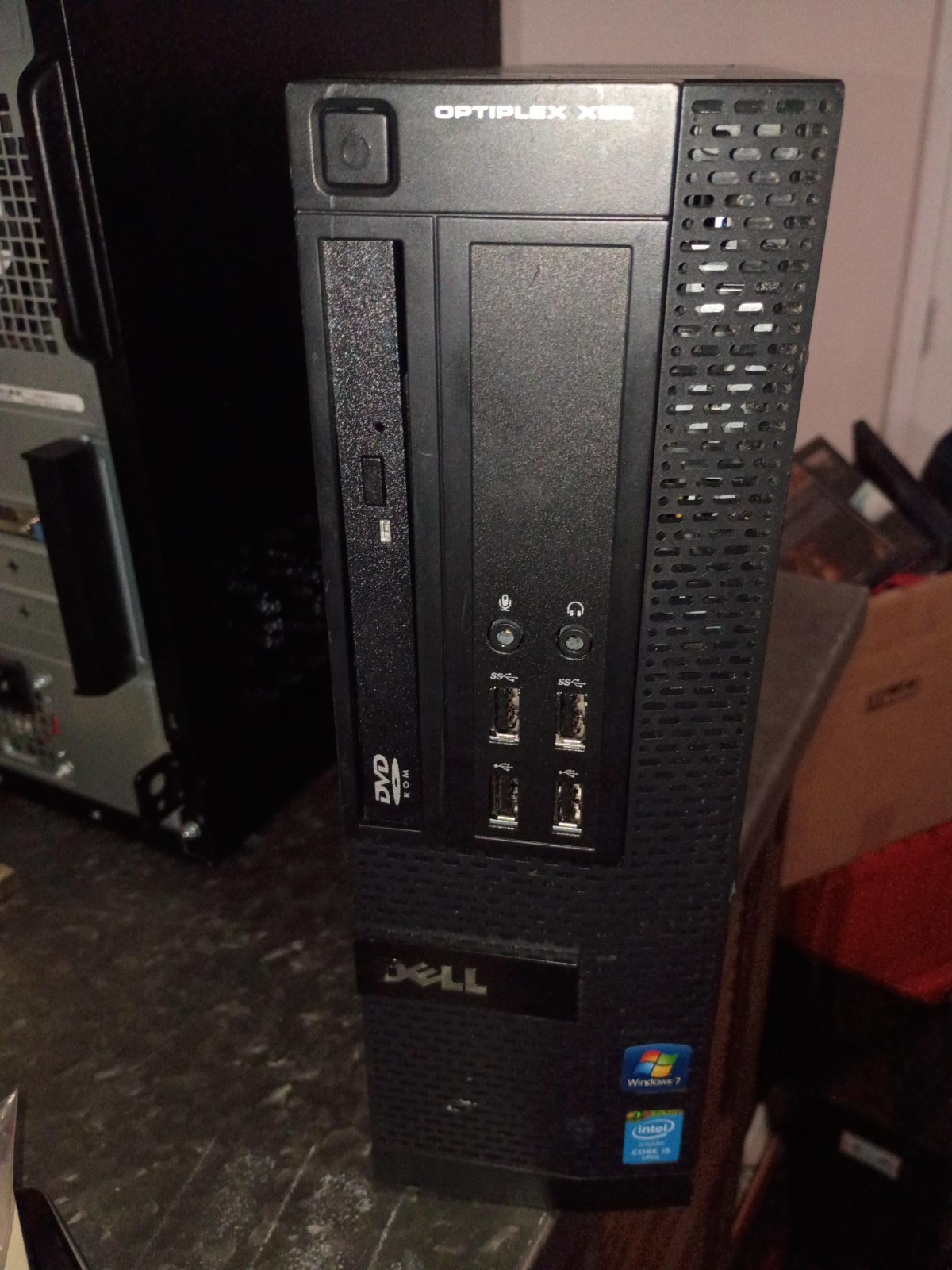 Dell OptiPlex XE2 SFF Core i5-4570 3.2GHz 8GB Ram 700GB HDD  WIN 10