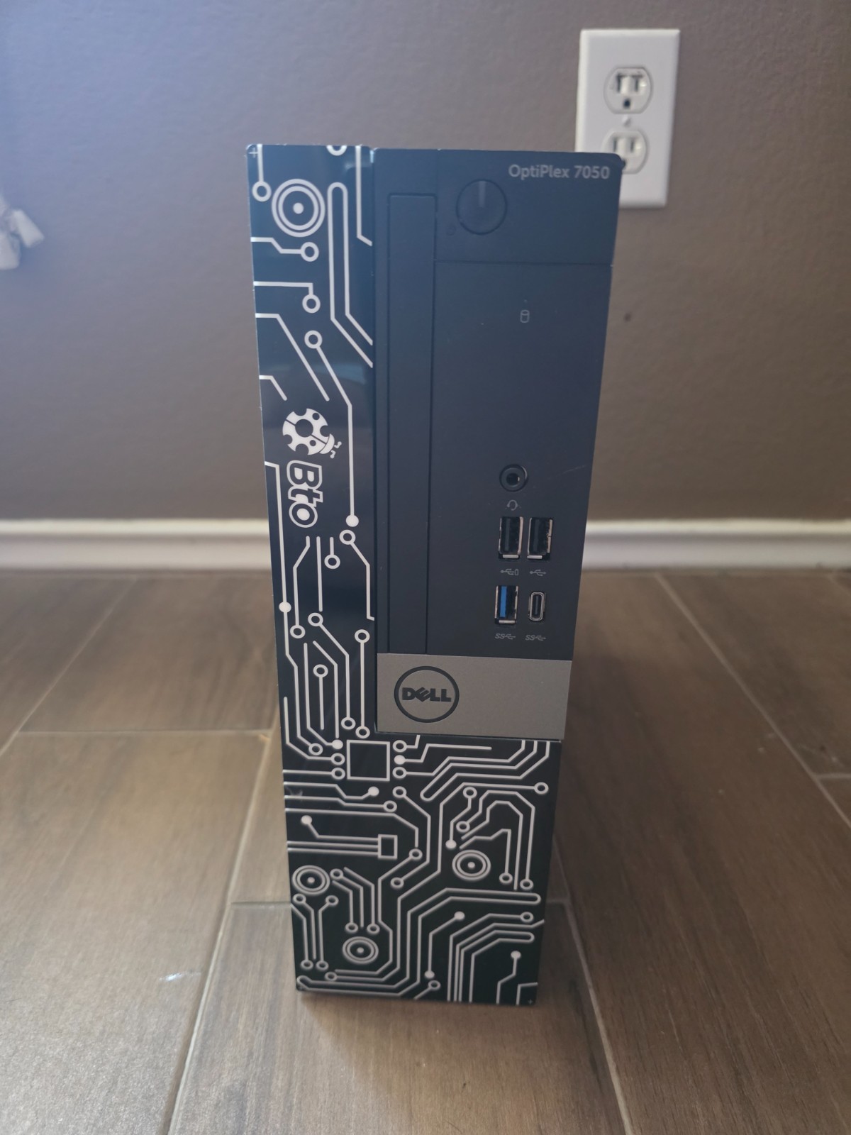 Dell Optiplex 7050 RGB BTO + Teclado RGB BTO + Mouse RGB BTO READY PA USAR