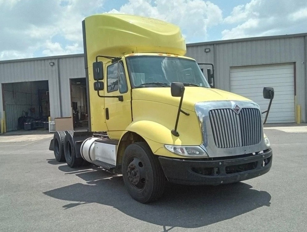 2016 International TranStar 8600 Day Cab
