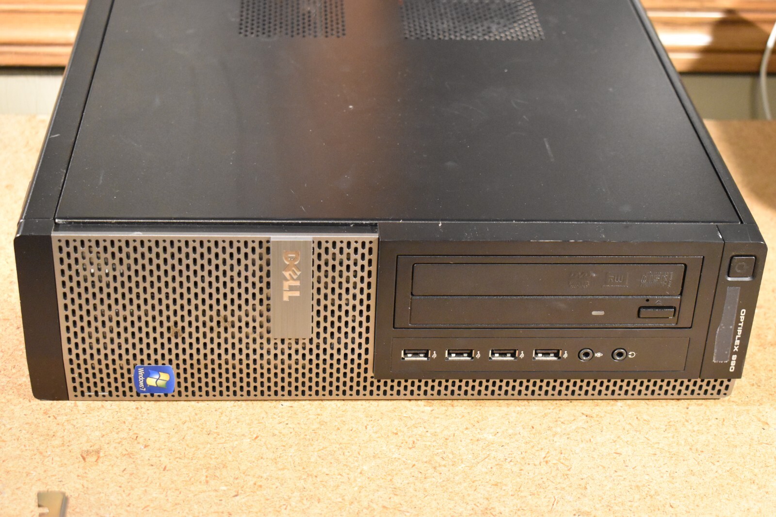 Dell Optiplex Desktop Quad Core i7-2600 3.4GHz 4GB RAM 1TB HDD Windows XP WiFi