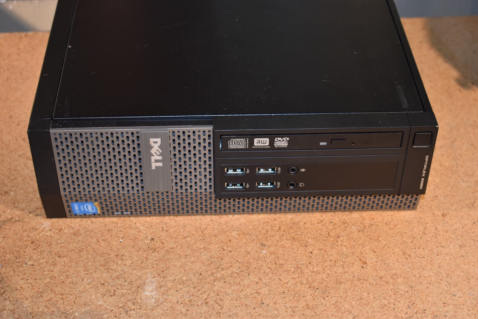 Dell Optiplex 9020 SFF Quad Core i7-4790 3.6GHz 16GB 1TB HDD Windows 7 64-bit