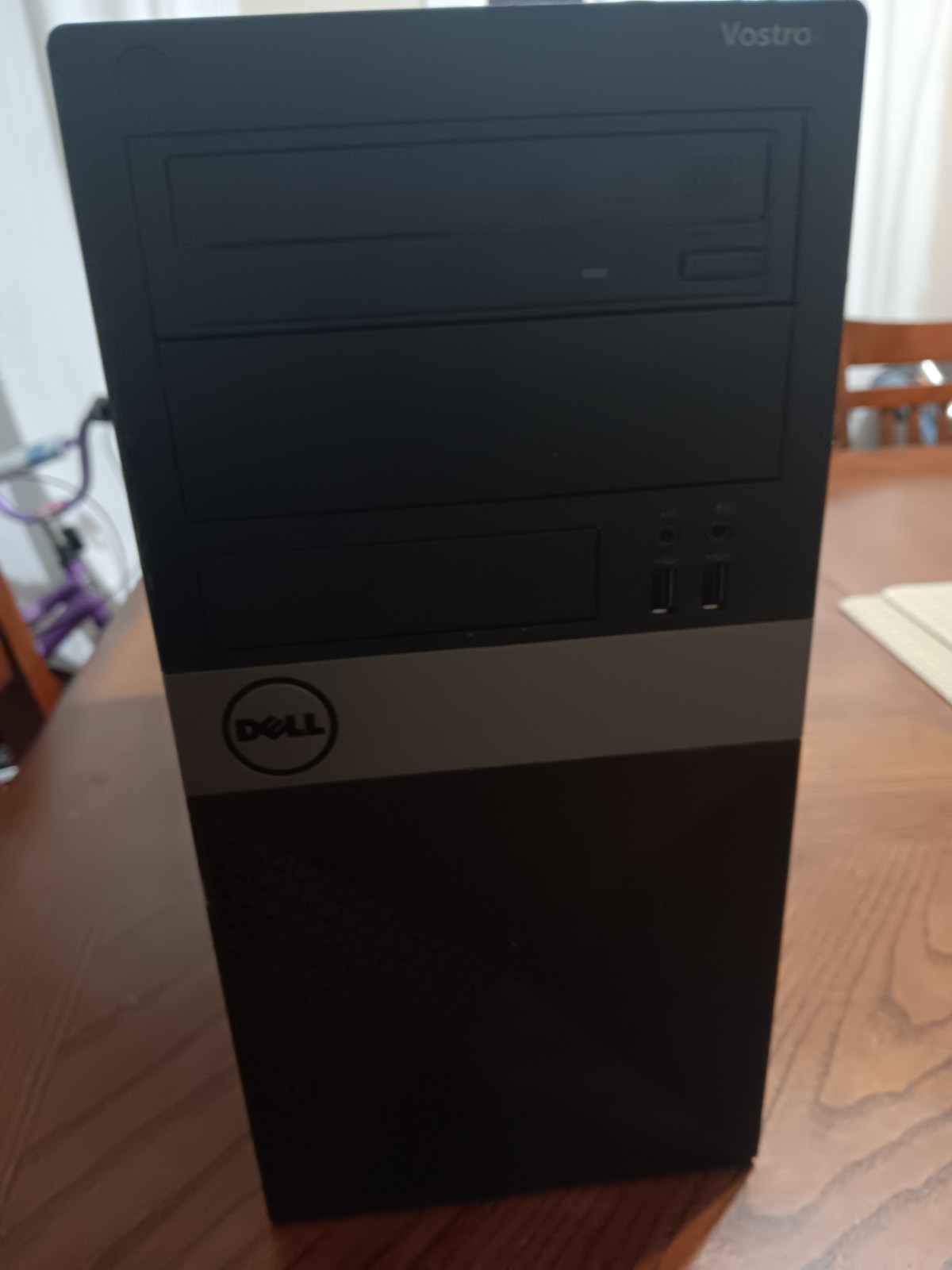 Dell Vostro 3905