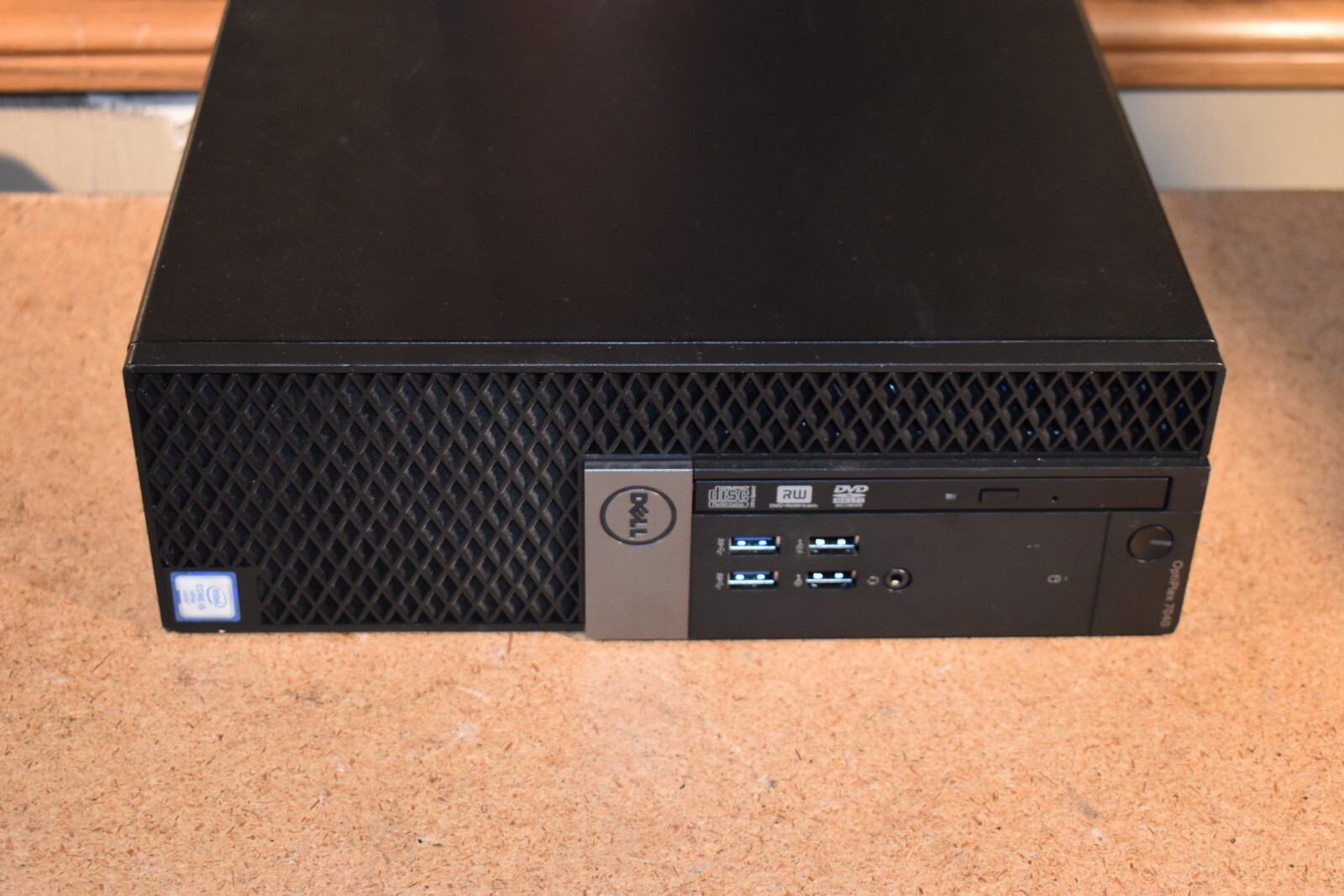 Dell OptiPlex 7040 Intel Quad Core i5-6500 3.2GHz 1TB HDD Windows 7 Pro 64-bit