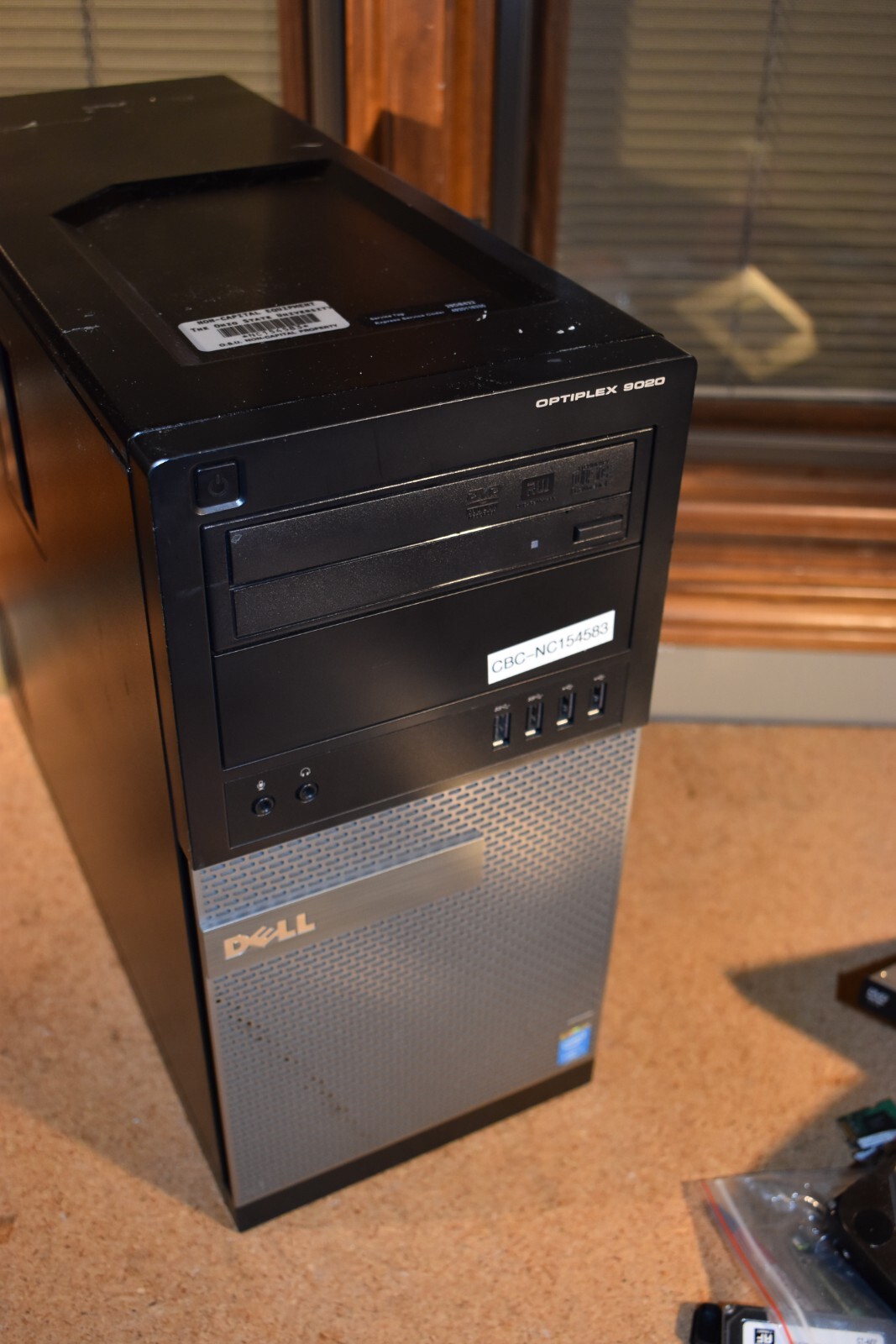 Dell Optiplex 9020 Quad Core i7-4790 3.6GHz 4GB RAM 1TB HDD Windows 7 Pro 32-bit