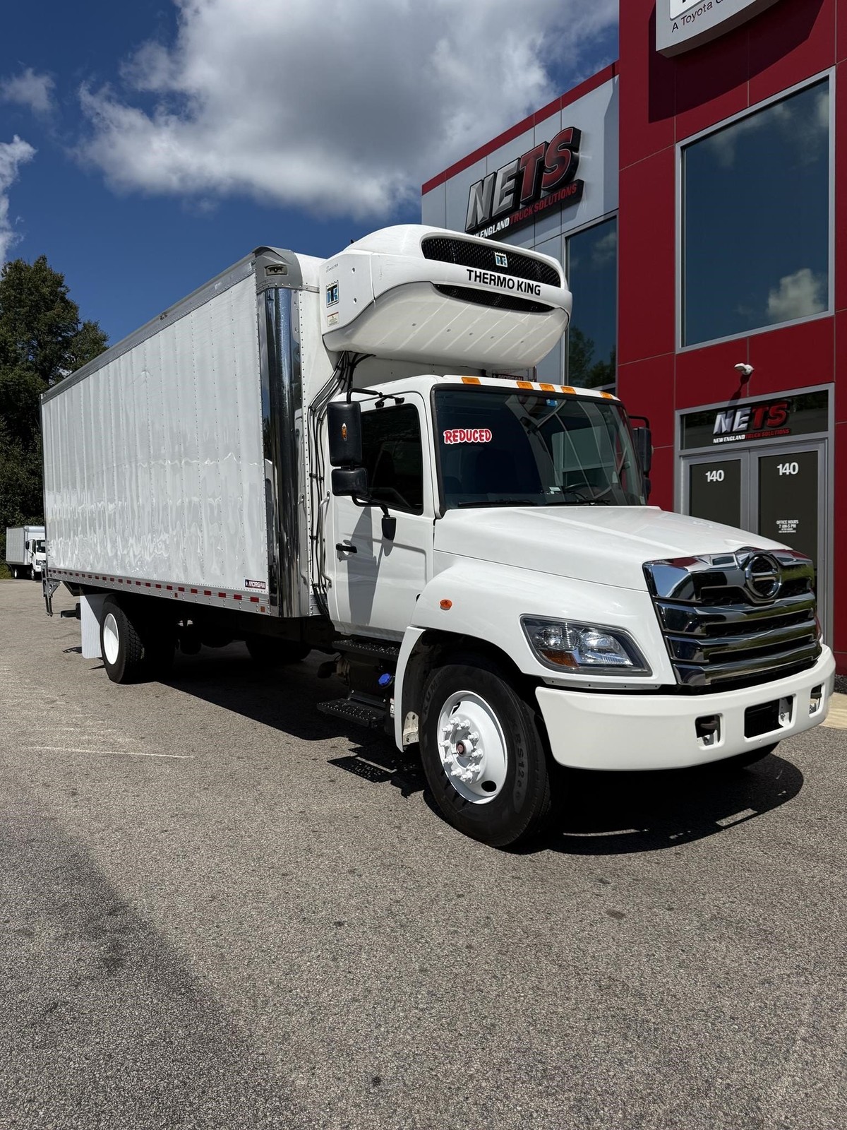 2024 HINO L6 Daycab Semi Trucks