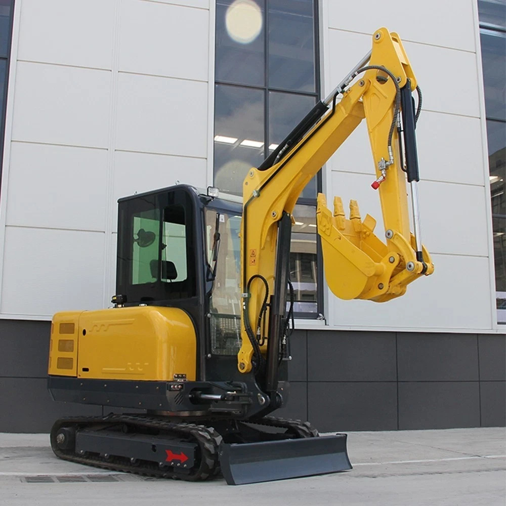 Free Shipping 3.5T Mini Excavator with Hydraulic Thumb 25HP Kubota Engine EPA