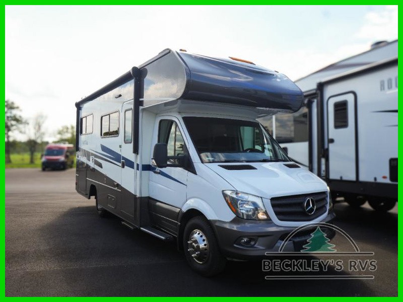 2020 Winnebago Vita 24F Used
