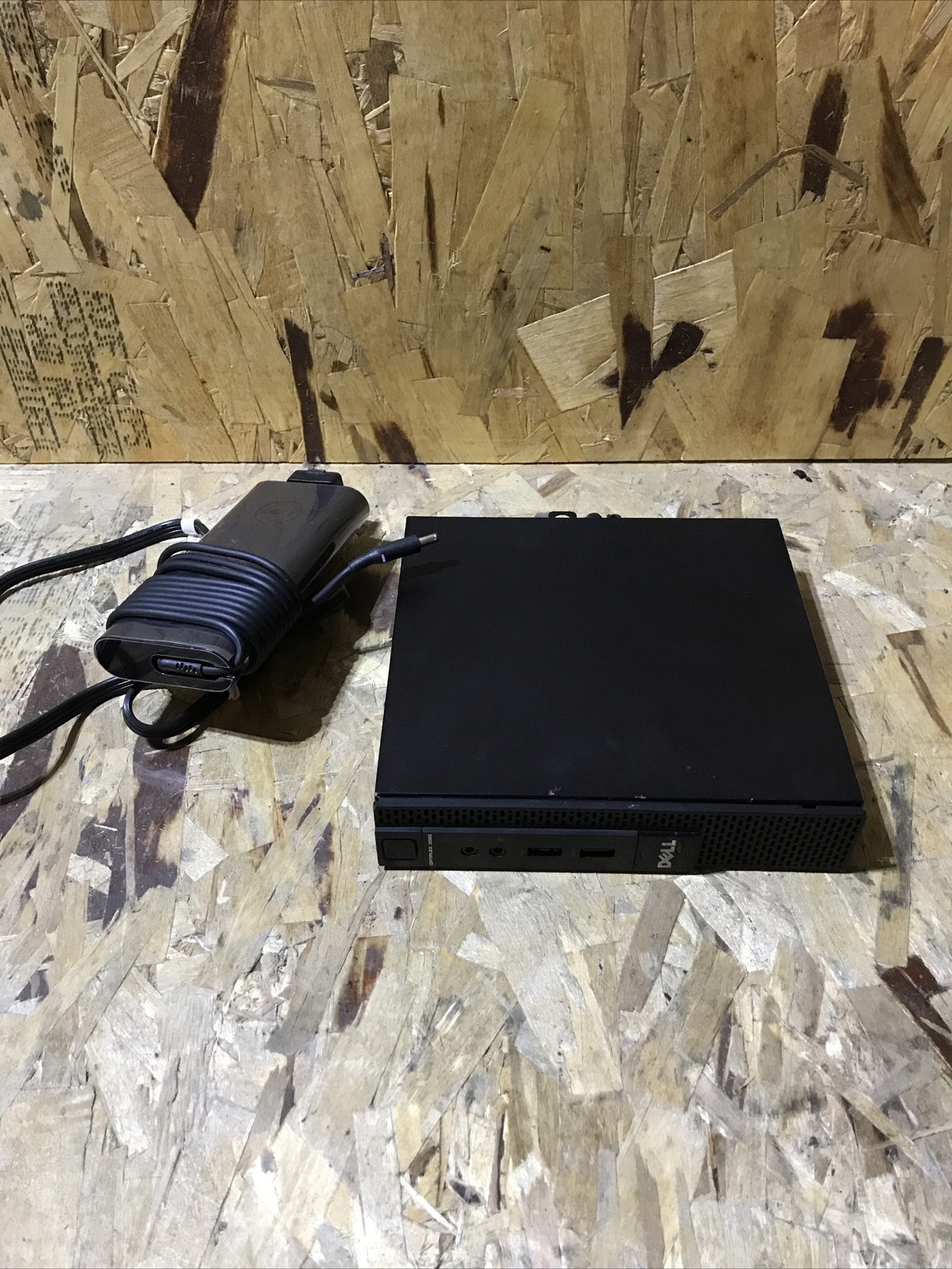 Dell Optiplex 3020M Pentium G3250T, 2.8 GHz, 4GB RAM 250GB SSD WIN 10 PRO